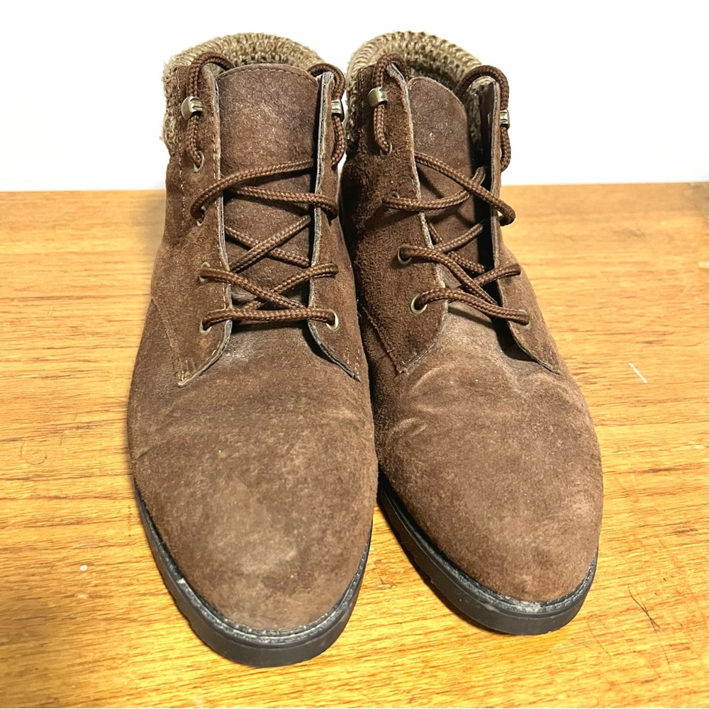 Coasters 90s Brown leather booties size 10